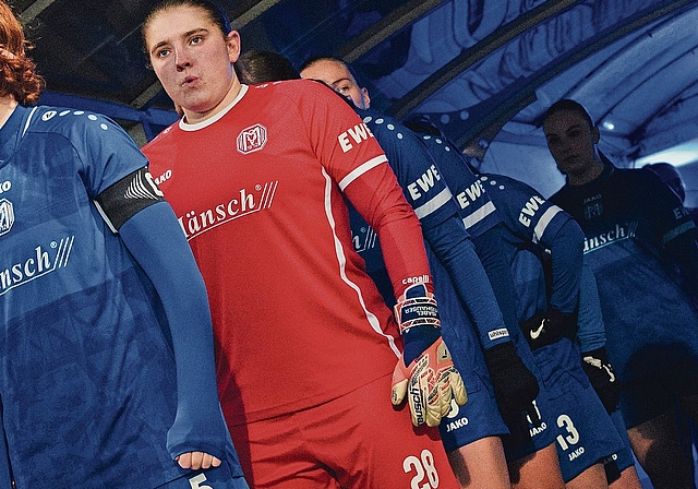 Isabel Rutishauser vom SV Meppen muss sich nach einem Kreuzband- und Meniskusriss in Geduld üben – die Torhüterin aus Bonstetten arbeitet derzeit in der Schweiz an ihrem Comeback. (Bild zvg)