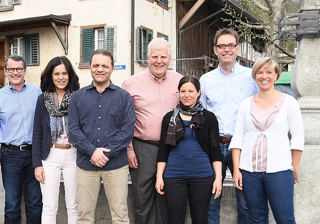 Die neue Schulpflege (von links): Felix Peter, Maja Vetsch, Roland Schneider, Donald Shushack, Alice Schöb-Ackermann, Michael Grimmer und Barbara Scheidegger. (Bild Livia Häberling)