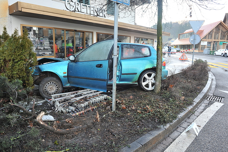 Wenn ein 16-Jähriger das Auto seines Vaters entwendet ... (Bild Kapo ZH)