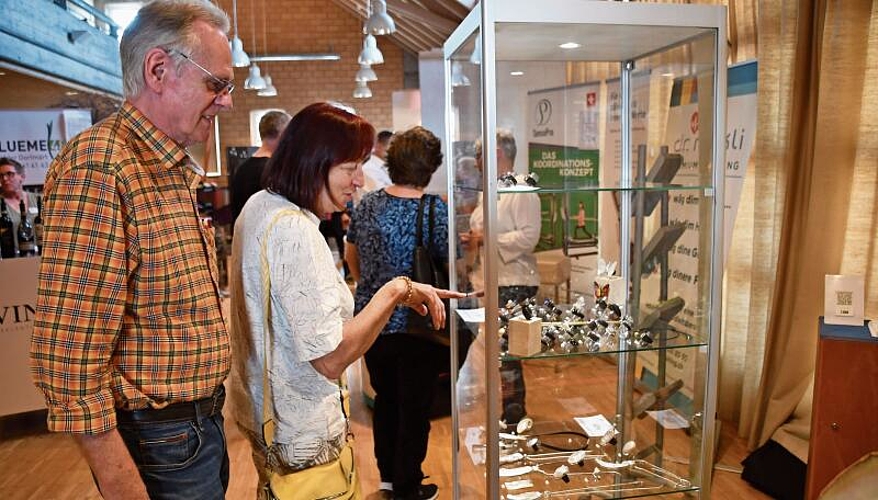 Verlockendes Angebot am Stand von Gächter Goldschmied. (Bilder Werner Schneiter)