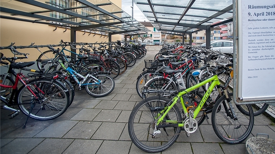 Der Fahrradabstellplatz hinter dem Löwen galt lange als Geheimtipp. Heute ist auch er oft überfüllt.
