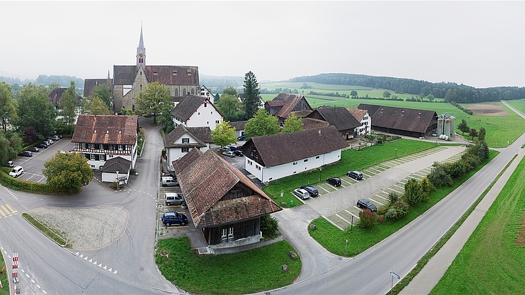 Das Klosterareal in Kappel aus der Vogelperspektive. (Bild Peer Messerli)