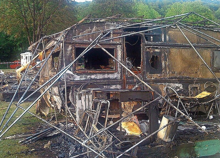 Nach dem Grossbrand 2009 auf dem Campingplatz Türlersee ist der Handel mit Gasflaschen für Camping und Grill im Umbruch: Die gefährlichen Stahlbehälter, die im Brandfall wie Bomben explodieren können, werden immer mehr von sichereren und leichte