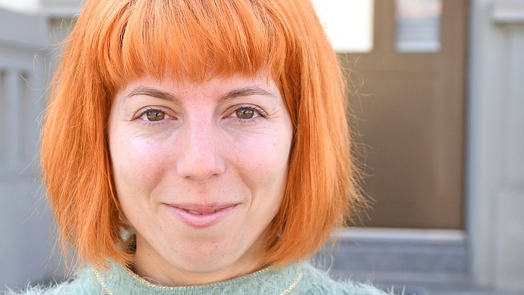 Rhea Seleger ist in Mettmenstetten aufgewachsen. Die 31-Jährige arbeitet als Schauspielerin, Sängerin, Sprecherin und Slam Poetin. <em>(Bild Livia Häberling)</em>
