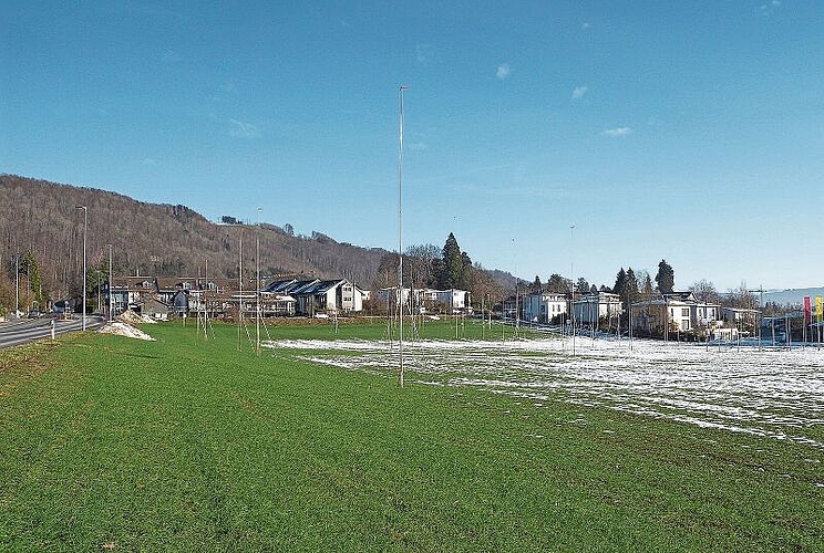 Die Baugespanne des Projekts «Rauchmatt» an der Rifferswilerstrasse. (Bilder Marianne Voss)