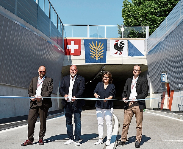 Der Autobahnzubringer Obfelden/Ottenbach wurde im Juni 2023 von Vertretern vom Astra, dem Kanton und der beiden Gemeinden eröffnet.