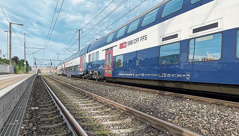 Die S-Bahnen fahren während dreier Wochen eingeschränkt. (Bild Dominik Stierli)