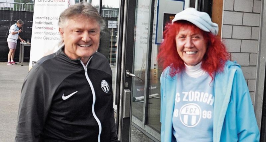 Froh gestimmt vor dem Spiel: Ancillo und Heliane Canepa, Besitzer des 
FC Zürich. (Bilder Kaspar Köchli)