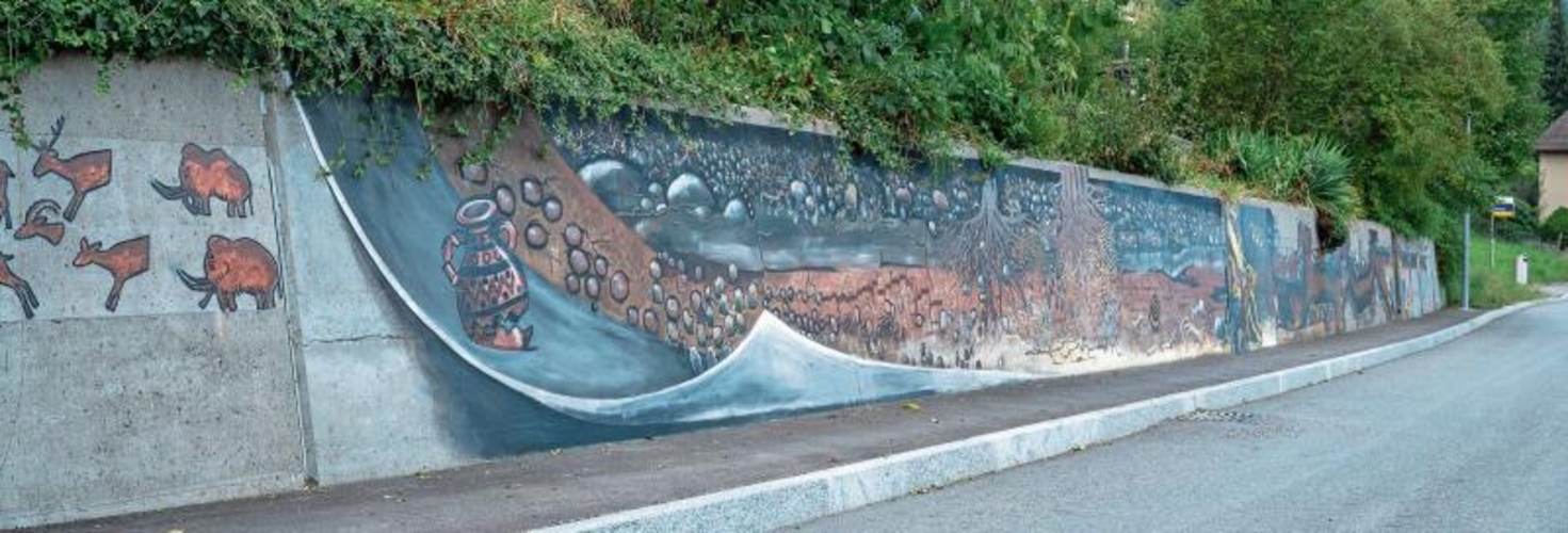 Dieses Wandgemälde von Istvan Takacs prangt an der Mühlebergstrasse in Affoltern. (Bilder Nico Ilic)