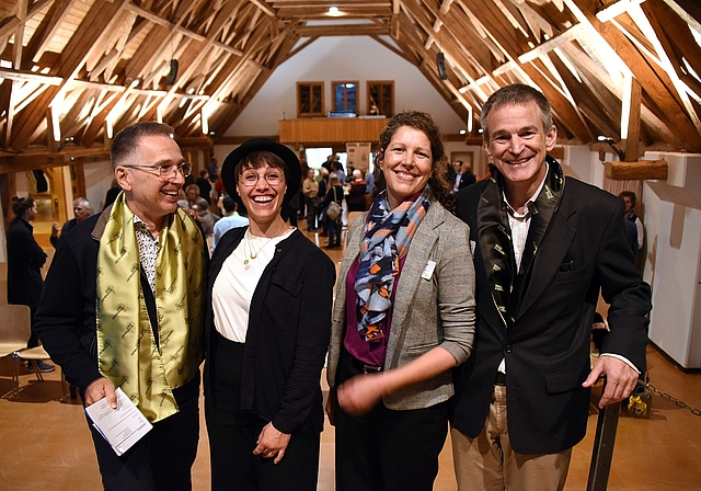 Sie prägten den Frühlingstreff 2026: Marcel Strebel, Präsident der Standortförderung Knonauer Amt und Unternehmer, Rebecca Clopath, Spitzenköchin und Biobäuerin, Isabel Jaisli, Projektleiterin «Region zu Tisch» und Professorin, und Johannes B