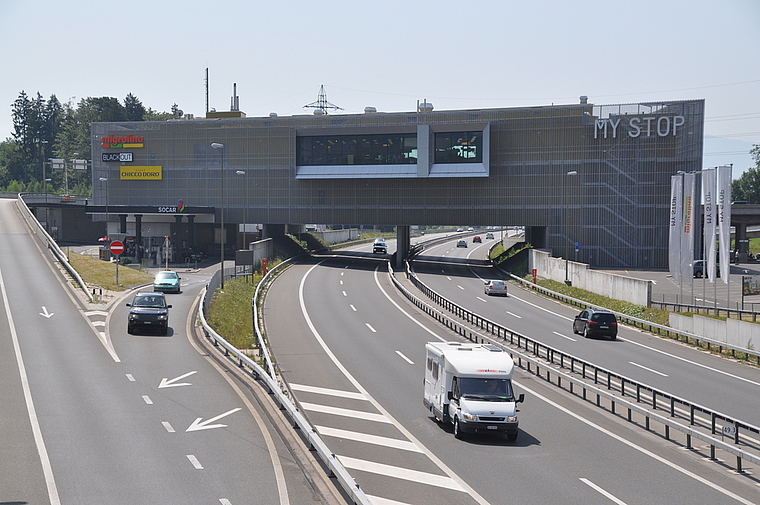 Soll unter den neuen Besitzern eine Autobahnraststätte bleiben: MyStop am Autobahnanschluss in Affoltern. (Bild Werner Schneiter)