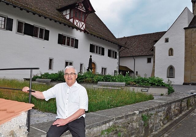 Langes Warten auf den Kantonsrat, der über den Beitrag aus dem Gemeinnützigen Fonds für die Revitalisierung und Entwicklung der Klosterdomäne entscheidet: Gerhard Gysel, Präsident der Kappelerpflege. (Bild Werner Schneiter)