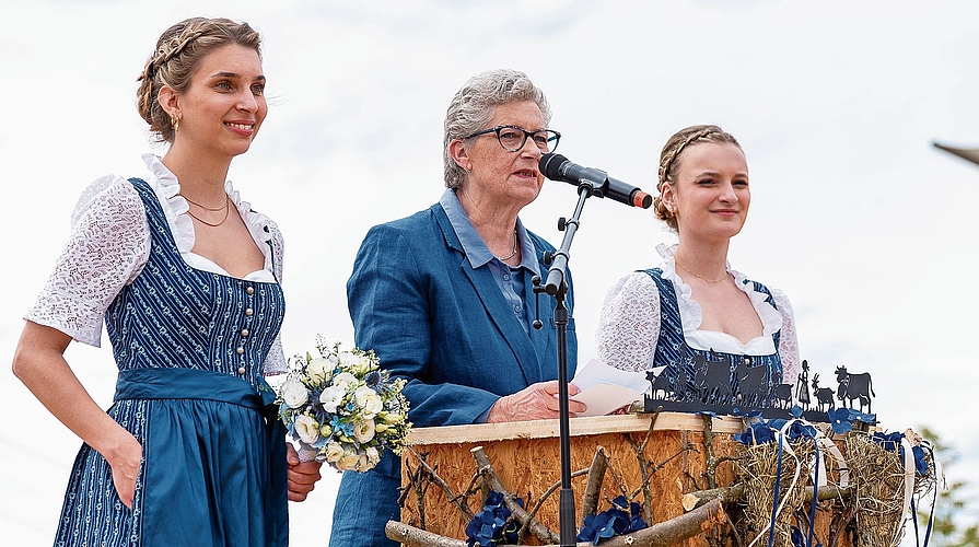 «Ein grossartiges Fest, das für uns eine grosse Ehre und Freude ist»: Mettmenstettens Gemeindepräsidentin Vreni Spinner in ihrer Ansprache beim Festakt. (Bilder Daniel Vaia) «Ein grossartiges Fest, das für uns eine grosse Ehre und Freude ist»: Mettmenstettens Gemeindepräsidentin Vreni Spinner in ihrer Ansprache beim Festakt. (Bilder Daniel Vaia)