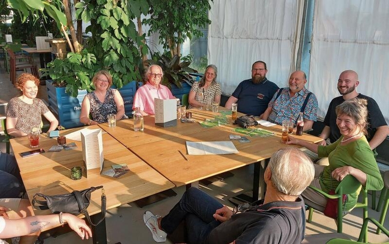 Ein Teil der Diskussionsrunde des Polit-Stamms am letzten Mittwoch. (Bilder Marcus Weiss)