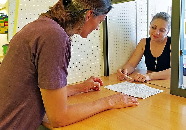 Empfangsdesk des Sozialdienstes Bezirk Affoltern an der Obfelderstrasse 41 b in Affoltern. <em>(Bild zvg.)</em>