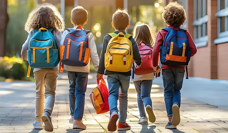 Die Gemeinden Mettmenstetten, Wettswil und Stallikon wollen einem weiteren Anstieg der Volksschulkosten einen Riegel schieben. (Bild pixabay, KI-generiert)