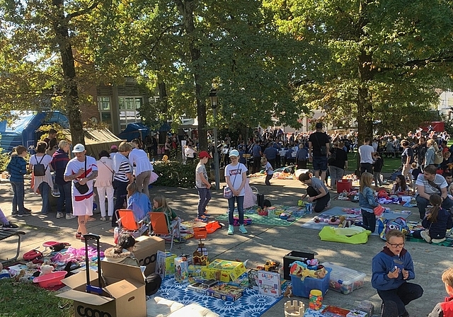 Am Kinderflohmarkt finden Kinder alles, was sie suchen.