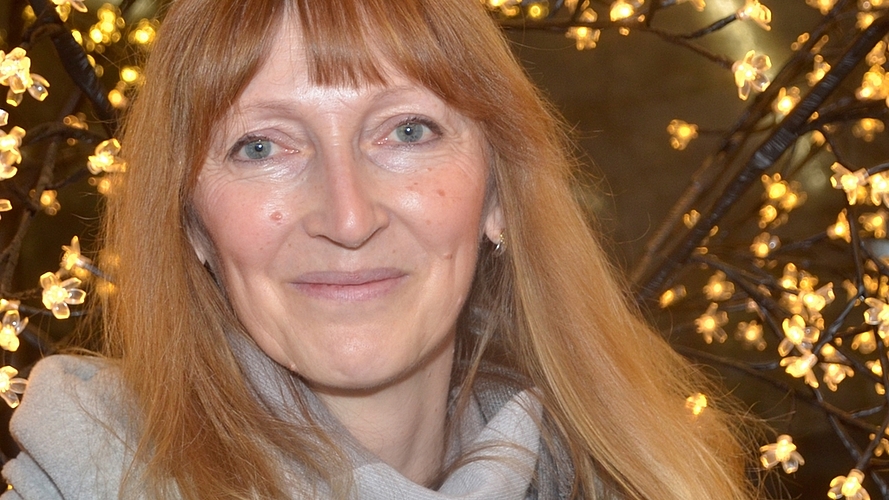 Katrin Melzer, Kauffrau, Obfelden: Mein einziger Vorsatz ist ganz einfach zufrieden zu sein. Meine Tochter konnte sich beruflich stark verbessern. Ich möchte weiterhin gesund bleiben und blicke beruflich positiv in die Zukunft. Am liebsten würde ic Katrin Melzer, Kauffrau, Obfelden: Mein einziger Vorsatz ist ganz einfach zufrieden zu sein. Meine Tochter konnte sich beruflich stark verbessern. Ich möchte weiterhin gesund bleiben und blicke beruflich positiv in die Zukunft. Am liebsten würde ich meinen im Ausland lebenden Vater mehr besuchen.