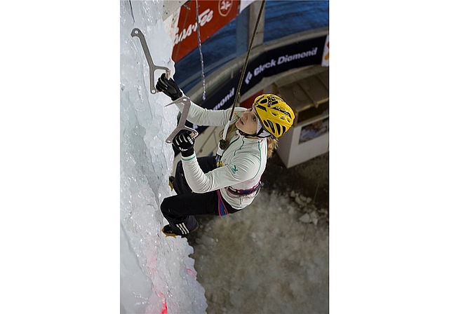 Petra Klingler erkämpfte sich ihre erste Silbermedaille im Eisklettern. (Bild Archiv) 