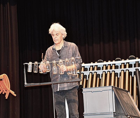 Künstler Georg Wiesmann begeisterte das Publikum mit virtuosem Spiel.