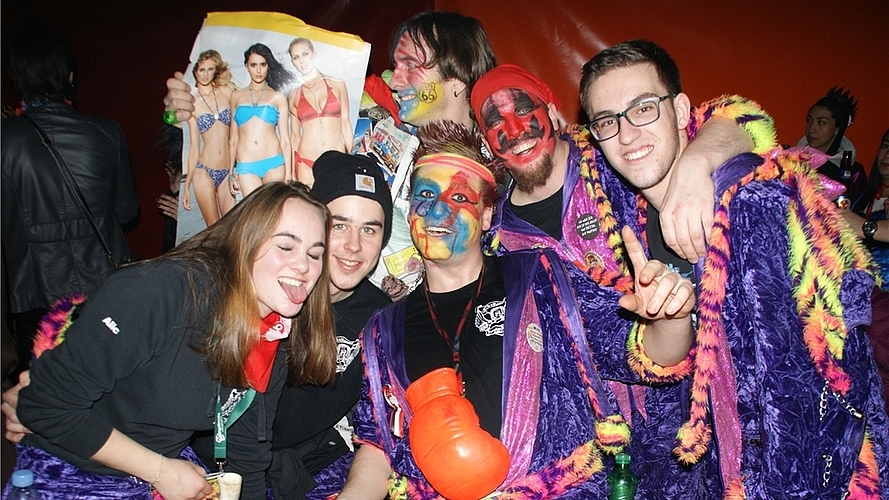 Da hat sich noch ein «Gast» aufs Gruppenbild geschlichen.