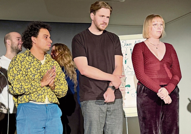 Die drei Finalisten Kay Wieoimmer (von links), Gregor Stäheli und Jessica Brunner. (Bilder Brigitte Reemts Flum)