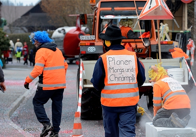 Die Planer «Morgs und Chrämpfli» der «Hausemer Bauglünggis», die den Postplatz «umbauten», standen am höchsten in der Publikumsgunst. (Bild Martin Platter)