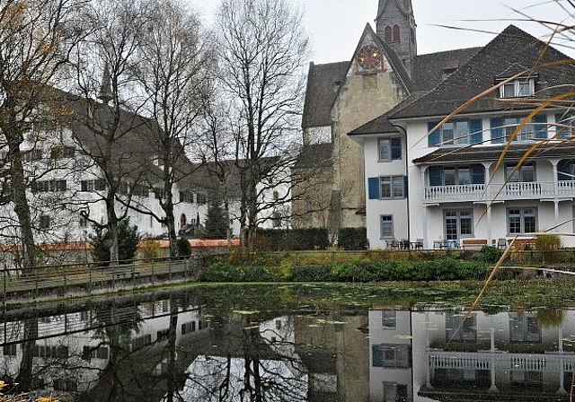 Amtshaus, Klosterkirche und Haus am See: Kann die Erneuerung der Klosterdomäne bis im Mai 2023 in Angriff genommen werden? Voraussetzung ist ein Ja des Kantonsrats zum Beitrag aus dem Gemeinnützigen Fonds. (Bild Werner Schneiter)