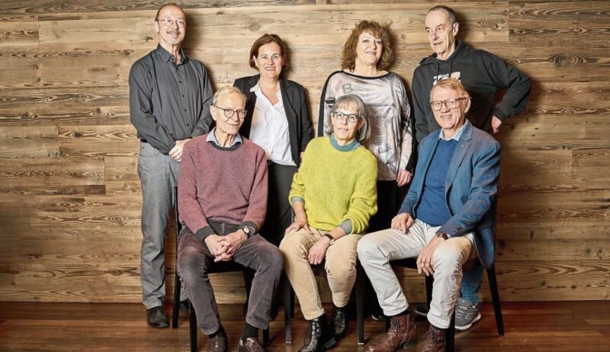 Der GGA-Vorstand per Anfang 2025: (hinten, v. l.): Peter Kubli, Seraina Mohr, Iris Geissbühler und Karl Vogler sowie (vorne, v. l.) der verstorbene Rolf Oberhänsli, Irène Dubs und Urs Bregenzer. (Bild Christian Reichenbach)