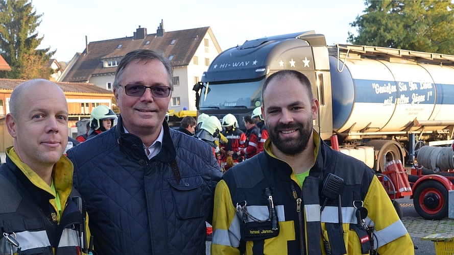 Sicherheit geniesst einen hohen Stellenwert: Kolb-CEO Uwe Halder, flankiert von Ismael Jareño (re.) und Mathias Baumann.