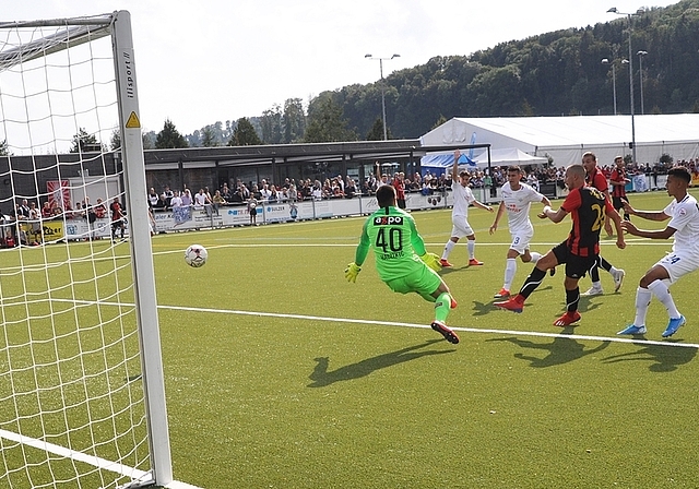 Vermeintliche Führung: Dieser WB-Treffer von Marjanovic in Hälfte eins wurde wegen Abseitsposition annulliert. <em>(Bilder Kaspar Köchli/Thomas Stöckli)</em>
