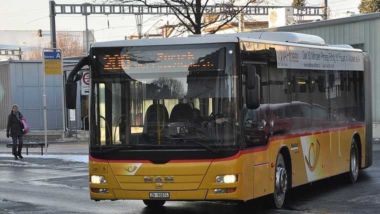 Hohe Frequenzen: die Linie 200 von Affoltern durch den Üetlibergtunnel nach Zürich-Enge. (Bild Werner Schneiter)