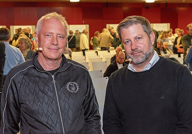 Überzeugt vom Affoltemer Schulhausprojekt Wolhusen: Schulpflege-Mitglied Roger Marti (links) und Stadtrat Pascal Santi, welche am Montag die Abstimmungsvorlage erläuterten. (Bild Daniel Vaia)