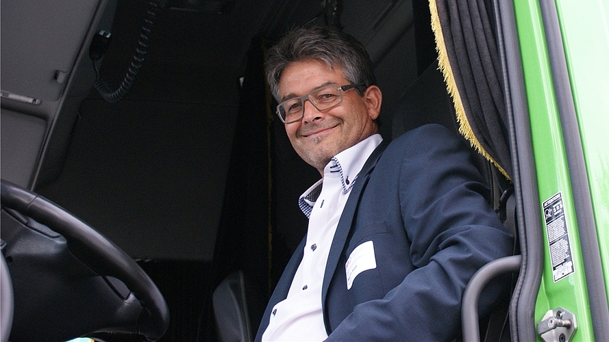 Nationalratskandidat Martin Haab hat sich hinters Steuer gesetzt. (Bilder Thomas Stöckli)
