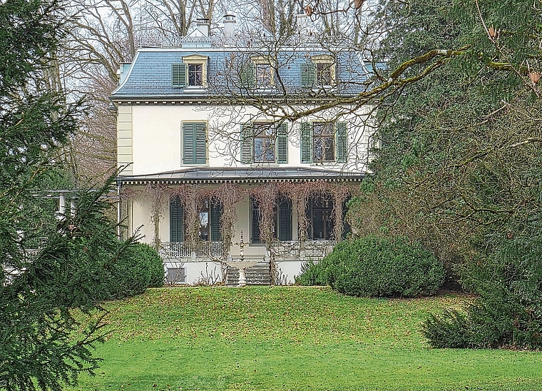 Die Villa Stehli in Obfelden liegt in einem knapp 33000 Quadratmeter grossen Park und ist ein Denkmalschutzobjekt.(Bild Werner Schneiter)