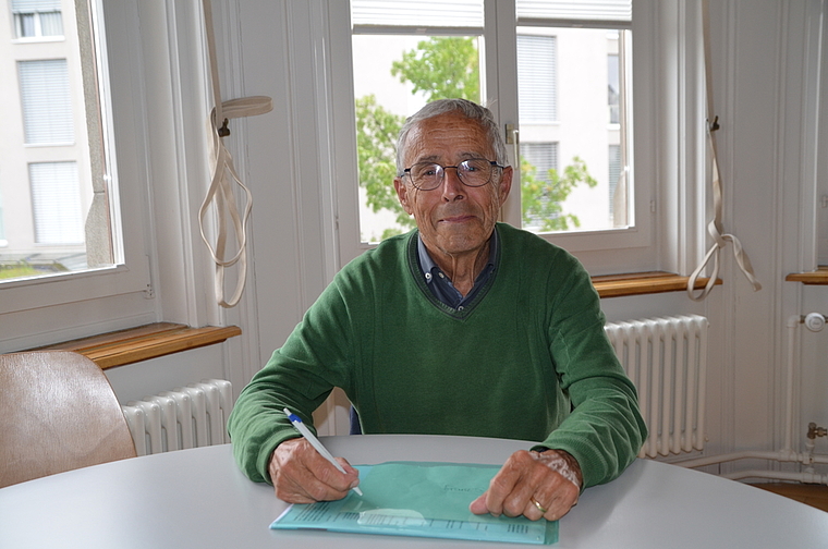 Franz Schüle, Präsident von Knonauer Amt Solidarisch, hat 25 Jahre fürs Heks gearbeitet und es am Schluss geleitet.(Bild Thomas Stöckli)
