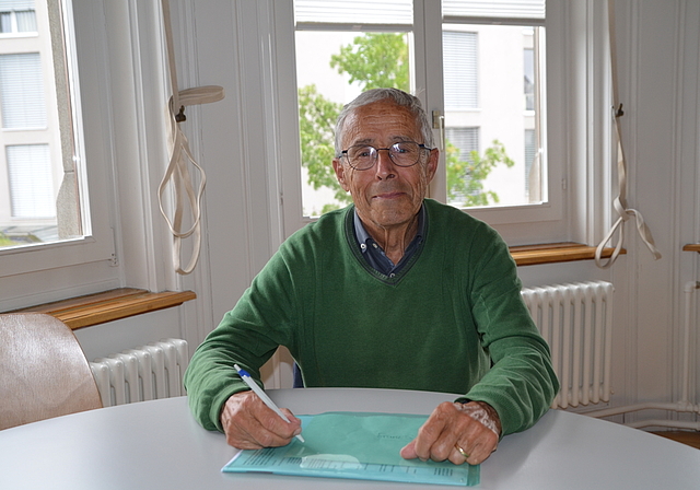 Franz Schüle, Präsident von Knonauer Amt Solidarisch, hat 25 Jahre fürs Heks gearbeitet und es am Schluss geleitet.(Bild Thomas Stöckli)