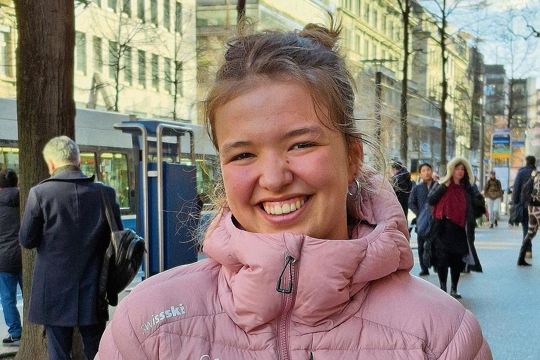 Wenn Lina Kozomara nicht gerade traniert oder an Wettkämpfen teilnimmt, dann studiert sie Gesundheitswissenschaften & Technologien an der ETH in Zürich. (Bild Irene Hung-König) Wenn Lina Kozomara nicht gerade traniert oder an Wettkämpfen teilnimmt, dann studiert sie Gesundheitswissenschaften & Technologien an der ETH in Zürich. (Bild Irene Hung-König)