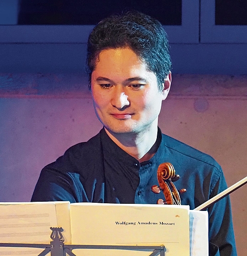 Andreas Janke ist erster Konzertmeister des Tonhalle-Orchesters Zürich. Er hat weltweit Konzerte und unterrichtet an der Zürcher Hochschule der Künste. Andreas Janke ist erster Konzertmeister des Tonhalle-Orchesters Zürich. Er hat weltweit Konzerte und unterrichtet an der Zürcher Hochschule der Künste.
