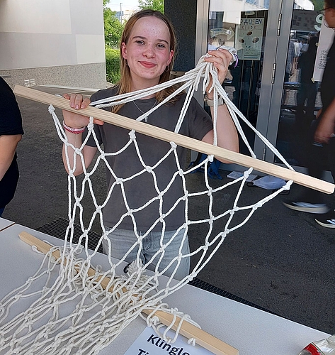 Eline Schwarz knüpfte für ihr Projekt eine Hängematte in Makramee-Technik. Eline Schwarz knüpfte für ihr Projekt eine Hängematte in Makramee-Technik.