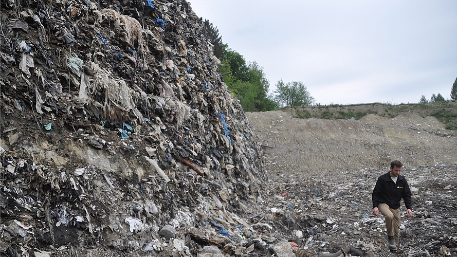 Zum ersten Mal erfolgt der Rückbau einer Hausmülldeponie auf freiwilliger Basis. Zum ersten Mal erfolgt der Rückbau einer Hausmülldeponie auf freiwilliger Basis.