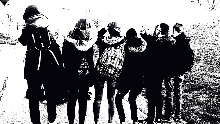 Das Erwachsenenleben hat viele Gesichter und die heutigen Pensionäre haben eine ganz andere Sturm- und Drang-Phase erlebt als heutige Junge. Welche Gesichter das «Sturm und Drang Theater Bezirk Affoltern» zeigt, ist noch völlig offen, da sich die