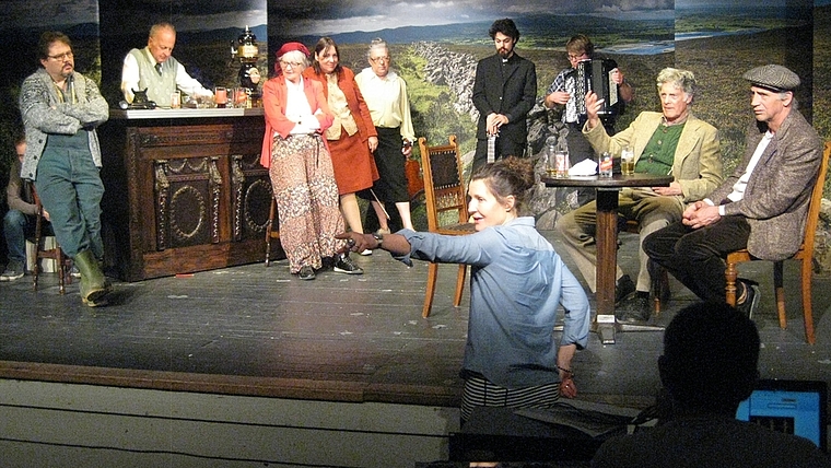 Seit November laufen bei der Aemtler Bühne die Proben für «Lottofieber», eine irische Komödie mit Musik. <em>(Bild Marlise Santiago)</em>