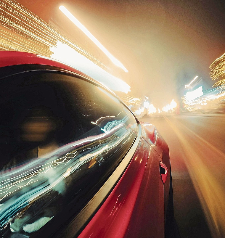 Der Angeklagte war zu schnell unterwegs. (Symbolbild Pexels)