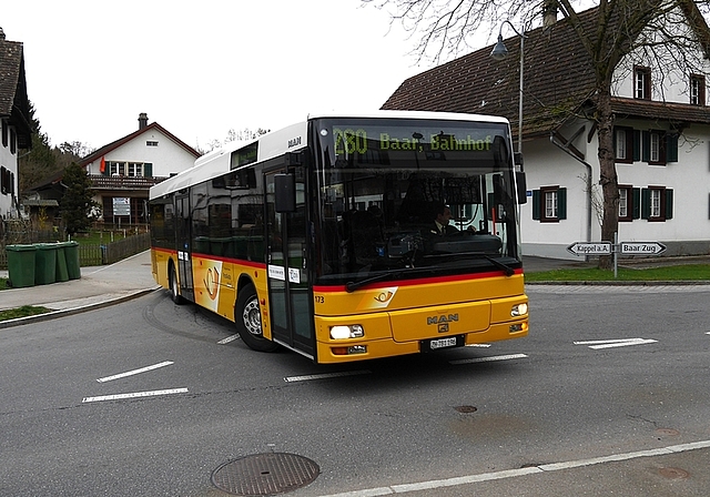 Unterschriftensammlung gegen die geplanten Fahrplanänderungen bei der Postauto-Linie 280: Mit einem zusätzlichen Schnellkurs 281, der Uerzlikon auslässt, würde wieder der Stunden- anstatt der Halbstundentakt im Kappeler Dorf eingeführt. (Bild Ma