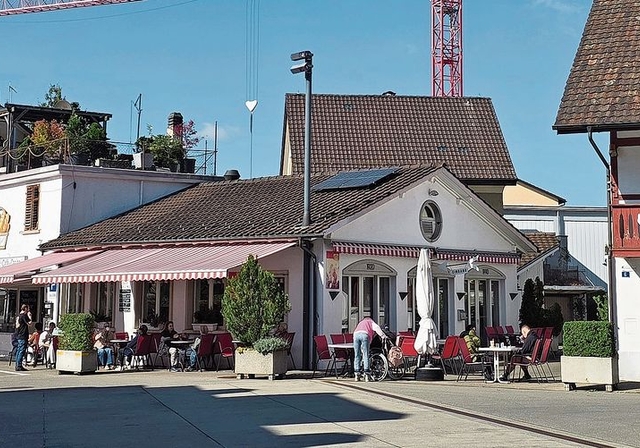 Im Zentrum von Affoltern lässt es sich gemütlich flanieren und shoppen, nur sind die Mietpreise entsprechend hoch.