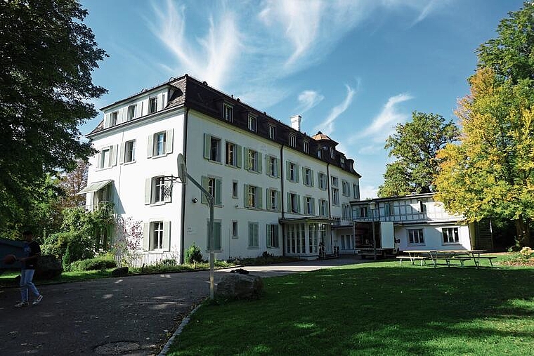 Im Lilienberg sind die WCs oft verdreckt und die Jugendlichen wohnen in zu beengten Verhältnissen. (Bild Luc Müller/zvg.)