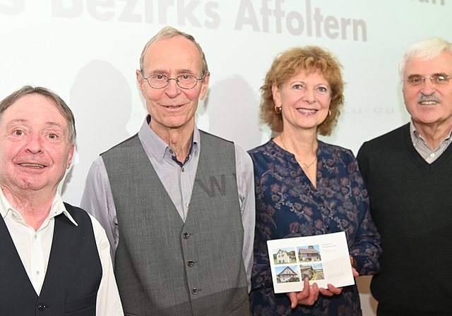 Die Neujahrsblattgruppe der GGA. Von links: Martin Gut, Rolf Oberhänsli, Marianne Voss und Hans Ulrich Meier. <em>(Bild Martin Mullis)</em>