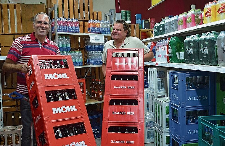 Daniel Bill (links) schliesst sich Hanspeter Bösch an. (Bild Thomas Stöckli)