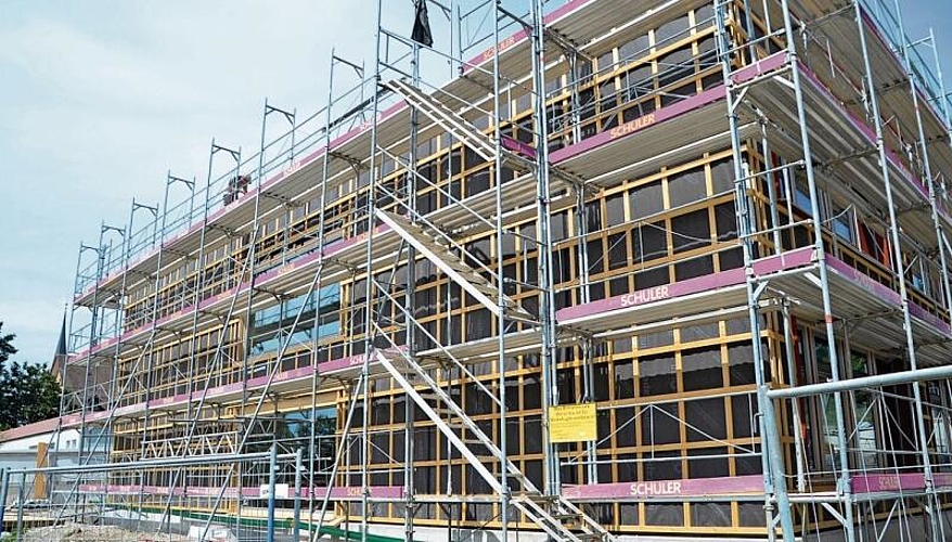 Der Rohbau steht, die Gebäudehülle ist dicht.